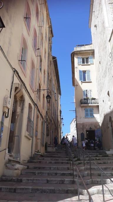 Plein Coeur Du Quartier Du Panier . Chaleureux T2. Apartment Marseille Exterior photo